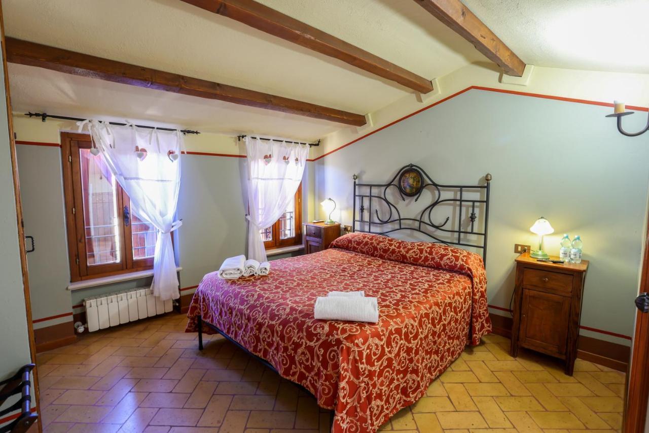 Albergo Diffuso Borgo Montemaggiore Montemaggiore al Metauro Exterior photo